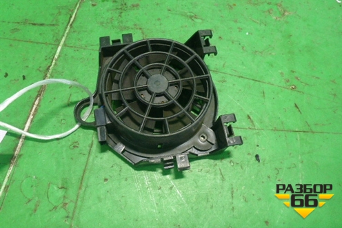 Вентилятор в сидение (заднего правого) (3D0963575) для Audi A8 с 2002-2010г (А8)