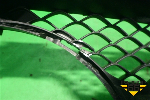 Рёшетка радиатора  (A2058800783) для Mercedes Benz C-Klass W205 с 2014г (Ц)