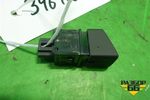 Кнопка аварийной сигнализации для Nissan X-Trail (Т32) с 2014г (Хтраил)