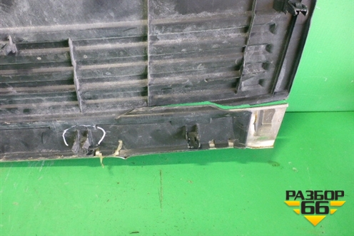 Накладка заднего бампера (после 2012г) (5216260070) для Lexus LX-570 с 2007-2015г (ЛХ)