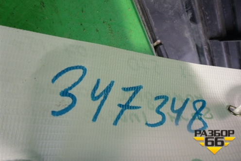 Накладка заднего бампера (после 2012г) (5216260070) для Lexus LX-570 с 2007-2015г (ЛХ)