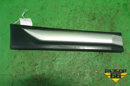 Накладка двери задней правой (после 2015г) (5757A410) для Mitsubishi Outlander с 2012-2024г (Аутлендер)