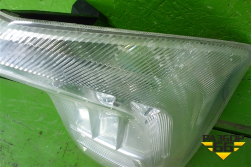 Фонарь задний правый (до 2012г) (8155047120) для Toyota Prius с 2009-2015г (Приус)