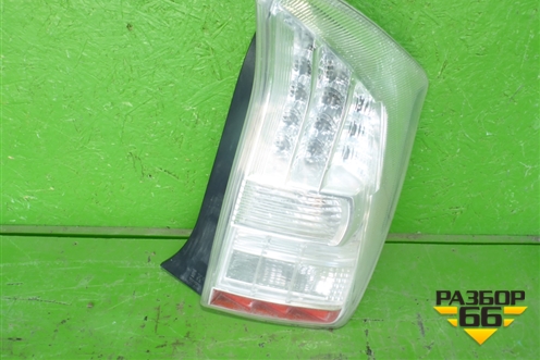 Фонарь задний правый (до 2012г) (8155047120) для Toyota Prius с 2009-2015г (Приус)