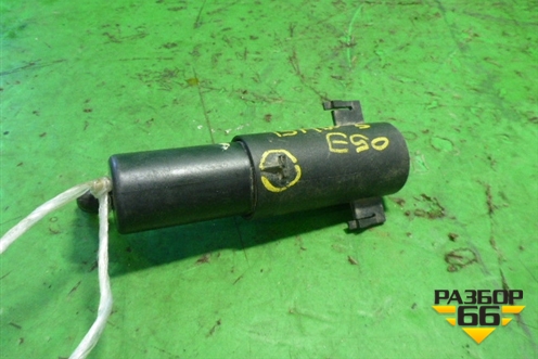 Форсунка омывателя фары (L=R) (13037710) для BMW 3-серия Е90/Е91 с 2005г