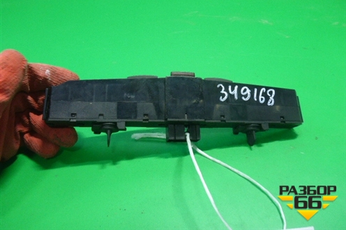 Модуль кнопок (13100105) для Opel Astra H с 2004-2015г (Астра Аш)