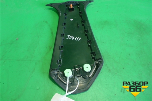 Накладка стойки (центральной правой) (A1176900279) для Mercedes Benz CLA C117 с 2013г (ЦЛА)