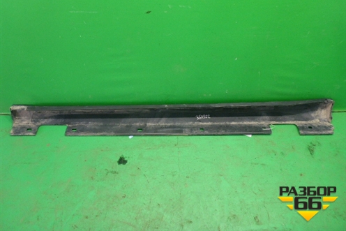 Накладка на порог наружная правая (AMG) (A1566980854) для Mercedes Benz GLA-Klass X156 с 2014г (ГЛА)