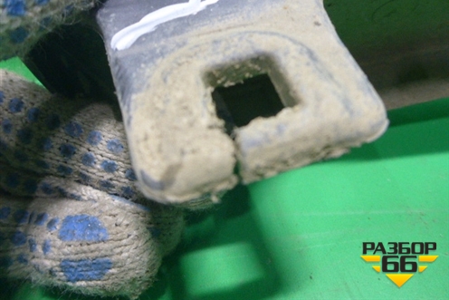 Спойлер переднего бампера правый (до 2019г) (5243748020) для Lexus RX 350 c 2015г (РХ)