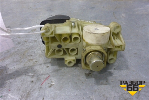 Кран стояночного тормоза (1774969) для Scania 5 R Series с 2004-2016г