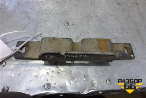 Кронштейн радиатора для Iveco Stralis с 2007г (Стралис)