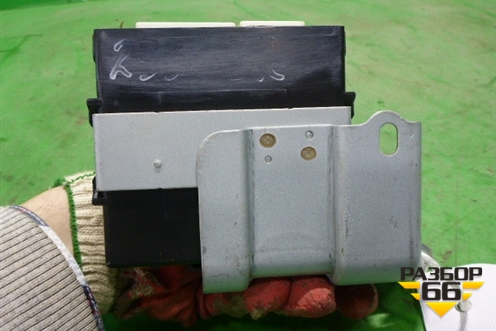 Блок электронный (8994048051) для Lexus RX 300/330/350 с 2003-2009г (РХ)