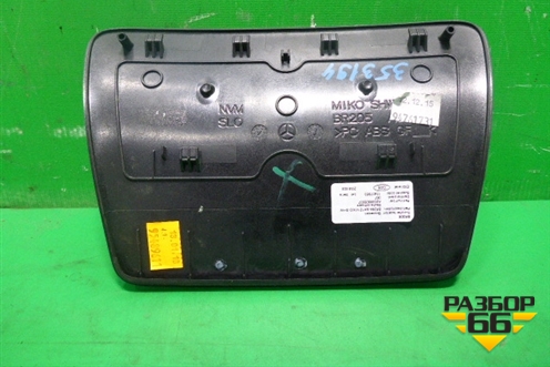 Накладка декоративная (крышки пепельницы) (A2056805507) для Mercedes Benz C-Klass W205 с 2014г (Ц)