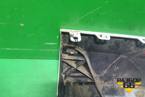 Накладка заднего бампера правая (AMG) (A1668856325) для Mercedes Benz ML-Klass W166 c 2011г (МЛ)