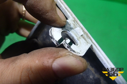 Накладка заднего бампера правая (AMG) (A1668856325) для Mercedes Benz ML-Klass W166 c 2011г (МЛ)