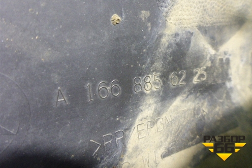 Накладка заднего бампера левая (AMG) (A1668856225) для Mercedes Benz ML-Klass W166 c 2011г (МЛ)