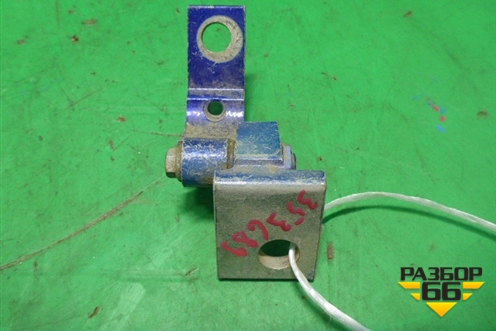 Петля двери задней левой верхняя (51769744) для Fiat Grande Punto с 2005г (Гранде Пунто)