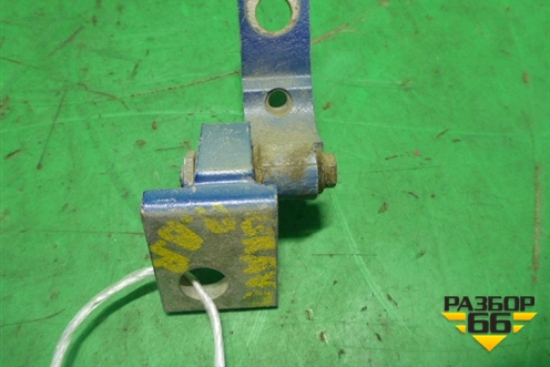 Петля двери передней правой верхняя для Fiat Bravo с 2006г (Браво)