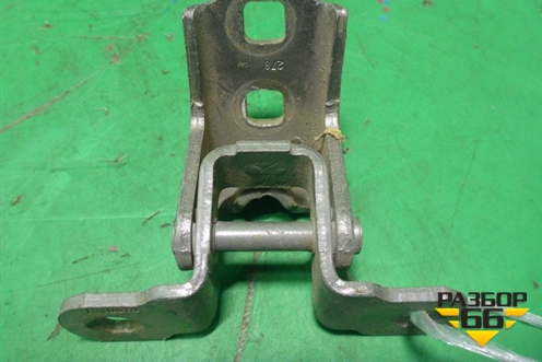 Петля двери задней правой верхняя для Renault Megane 2 с 2002-2009г (Меган)