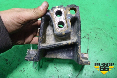 Кронштейн КПП (МКПП) для Kia Ceed с 2012-2018г (Сид 2)