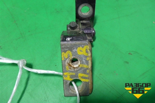 Петля двери передней левой верхняя для Audi A3 (8PA) 2003-2013г Sportback (А3)