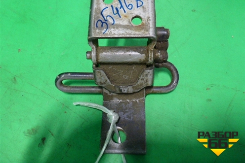 Петля двери передней левой нижняя для Audi A8 с 1998-2003г (А8)