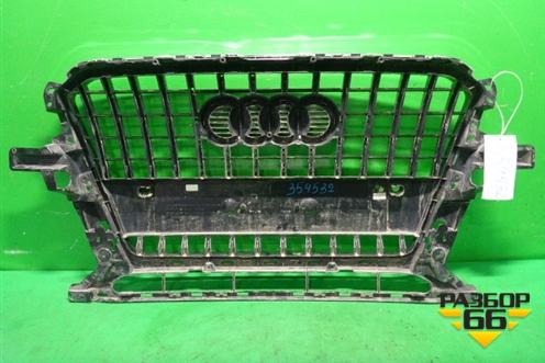 Решетка радиатора (после 2012г под парктроник) (8R0853651R) для Audi Q5 c 2008-2017г (Ку 5)