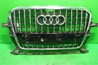Решетка радиатора (после 2012г под парктроник) (8R0853651S) для Audi Q5 c 2008-2017г