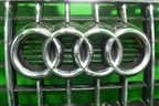 Решетка радиатора (после 2012г под парктроник) (8R0853651S) для Audi Q5 c 2008-2017г