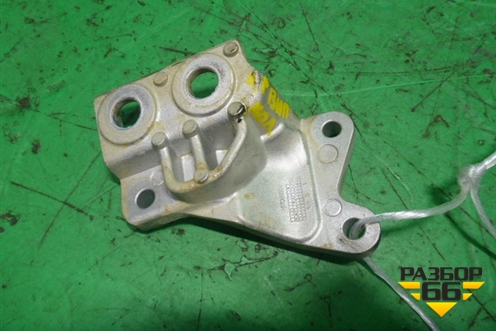 Кронштейн выпусного коллектора (2.0л B4204T11) (31439850) для Volvo XC60 с 2008-2017г (ХС60)