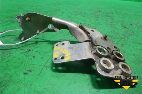 Кронштейн глушителя (31439528) для Volvo XC60 с 2008-2017г (ХС60)