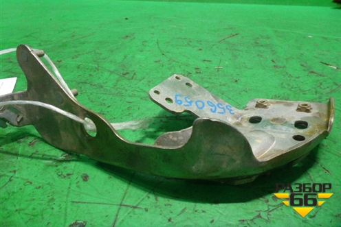 Кронштейн глушителя (31439528) для Volvo XC60 с 2008-2017г (ХС60)