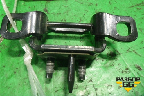 Петля двери багажника (31335292) для Volvo XC60 с 2008-2017г (ХС60)