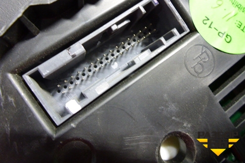 Щиток приборов (95933101) для Chevrolet Aveo (Т300) с 2011г (Авео Т300)