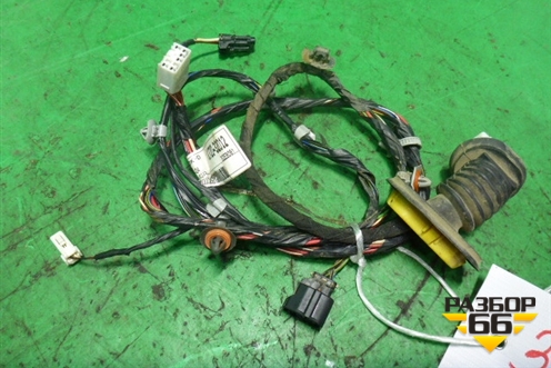 Проводка двери задней левой (8272032012) для Ssang Yong Actyon Sport с 2012 (Актион Спорт)