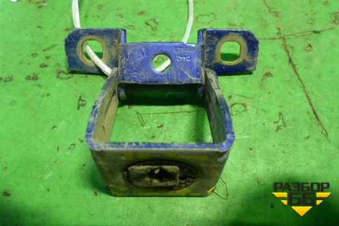 Петля двери багажника (46832829) для Fiat Grande Punto с 2005г (Гранде Пунто)