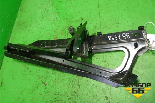 Кузовной элемент (стойка задняя правая новый) (7P5805889) для Porsche Cayenne с 2003-2010г (Каен)