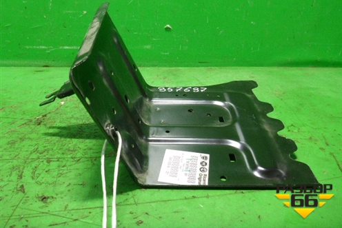 Брызговик передний правый (лонжерона новый) (1367867080) для Fiat Ducato (250) с 2006г (Дукато)