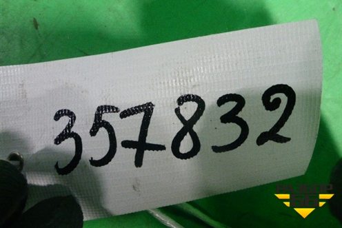 Накладка заднего бампера (4M0807578) для Audi Q7 c 2015г (Ку 7)