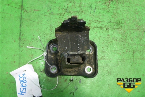 Кронштейн двигателя левый (5.6л VK56) для Infiniti Infiniti QX56/QX80 (Z62) с 2010г (Ку икс56/80)