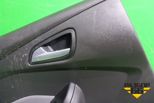 Обшивка двери задней левой под механику (BM51A2740701) для Ford Focus 3 с 2011г (Фокус)