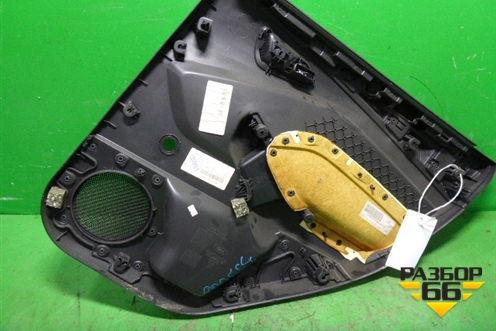 Обшивка двери задней левой под механику (BM51A2740701) для Ford Focus 3 с 2011г (Фокус)