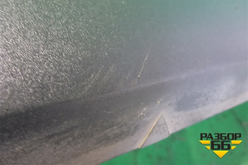 Накладка двери задней правой (4M0853970F) для Audi Q7 c 2015г (Ку 7)