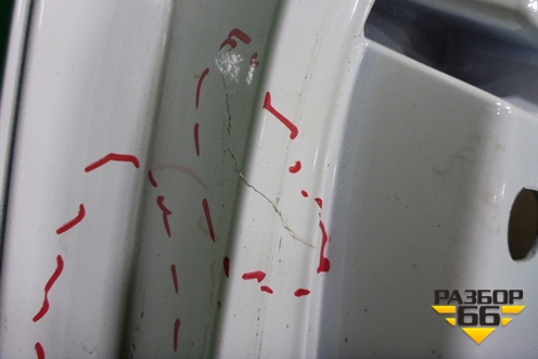 Дверь багажника без стекла (39818090) для Volvo XC60 с 2008-2017г (ХС60)