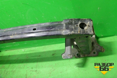 Усилитель переднего бампера (C23550070) для Mazda Mazda 5 с 2005-2010г