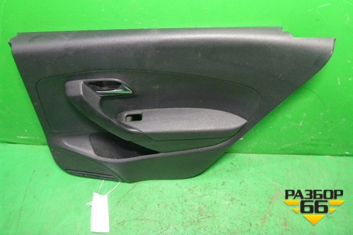 Обшивка двери задней правой под электрику (6RU867212C) для Volkswagen Polo (седан) с 2010г (Поло)