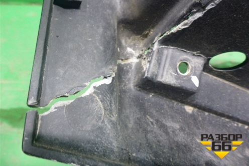 Корпус подножки правой (верхний узкая кабина) (504047582) для Iveco Stralis с 2007г (Стралис)