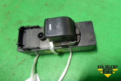 Кнопка стеклоподъёмника (передняя правая) (GKL156370A) для Mazda Mazda 6 (GJ) с 2012-2025г