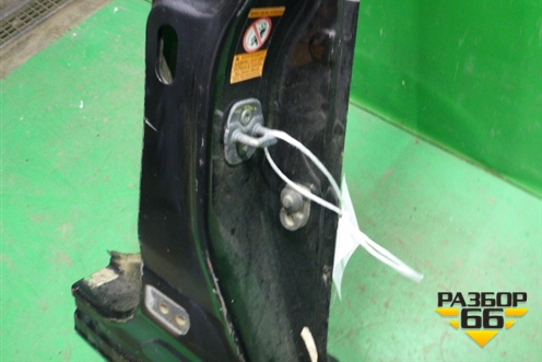 Порог со стойкой правый для Nissan Tiida (C11X) с 2004-2013г (Тиида)