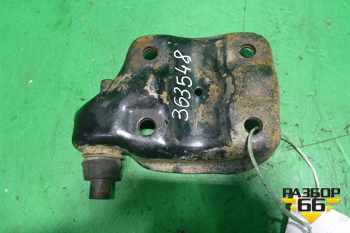 Кронштейн стремянок (задний правый) для Toyota Hilux с 2005-2015г (Хайлюкс)